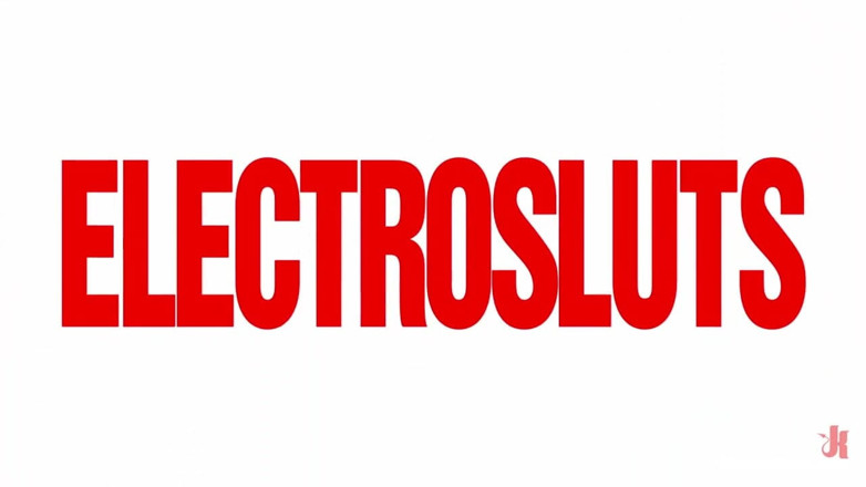 Electrosluts by Kink: Phoenix marie soffre per una sedia elettrica