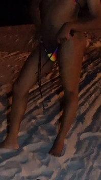 Happy Pride: Mika Kawaiii Bubble Booty on the Beach