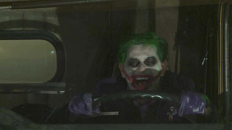 Pervy Studio: Superheldinnen und supervillans in Joker-parodie