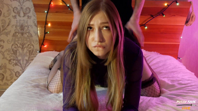 PussyKageLove: Je me suis réveillé après une soirée dans le lit...