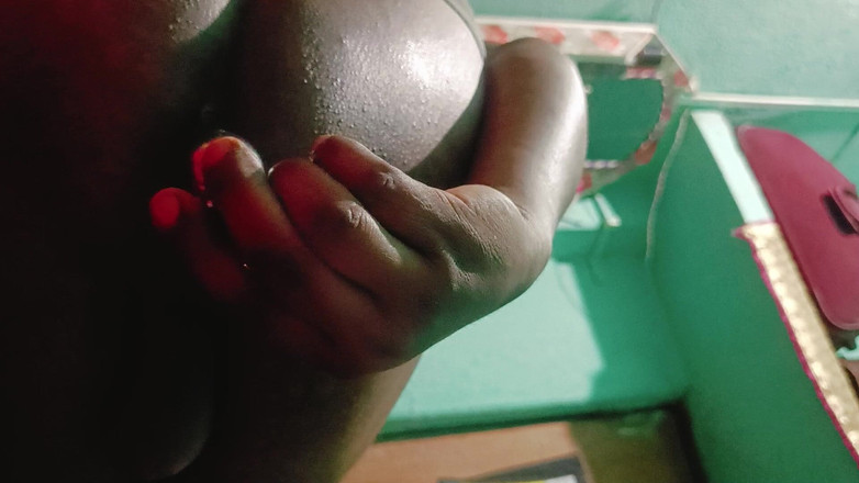 I-N-T-J: Video yang sangat panas