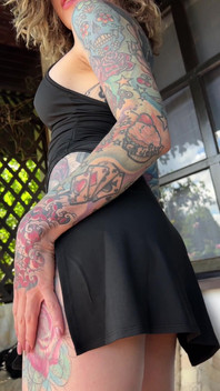 No Panties Surprise Reveal