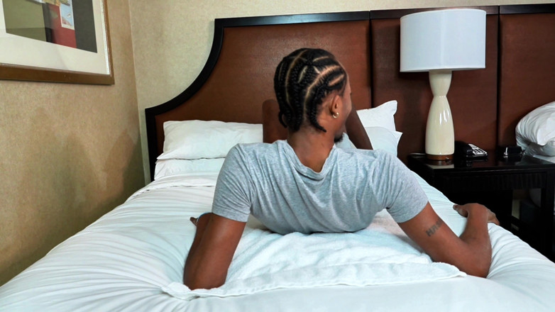 OneUp_Close: Exclusief Voor Mijn Eerste Gezicht Zitten