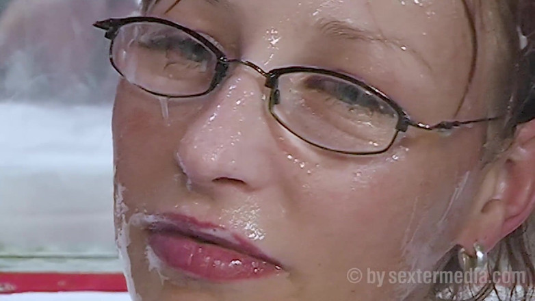 Sextermedia by Pete: Blonde Amateur Bukkaked