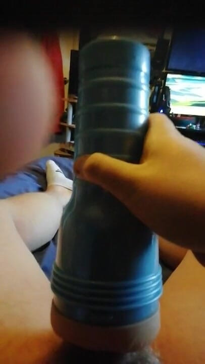 Spysteven: Cumming in fleshlight