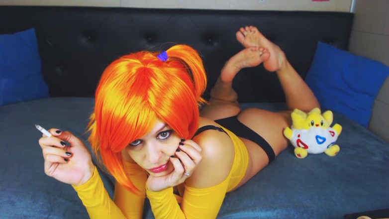 Candystart Videos: 흑인 대물 자지에게 따먹히는 핫한 밀프 발 숭배