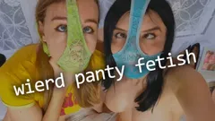 Fetiche con bragas extrañas