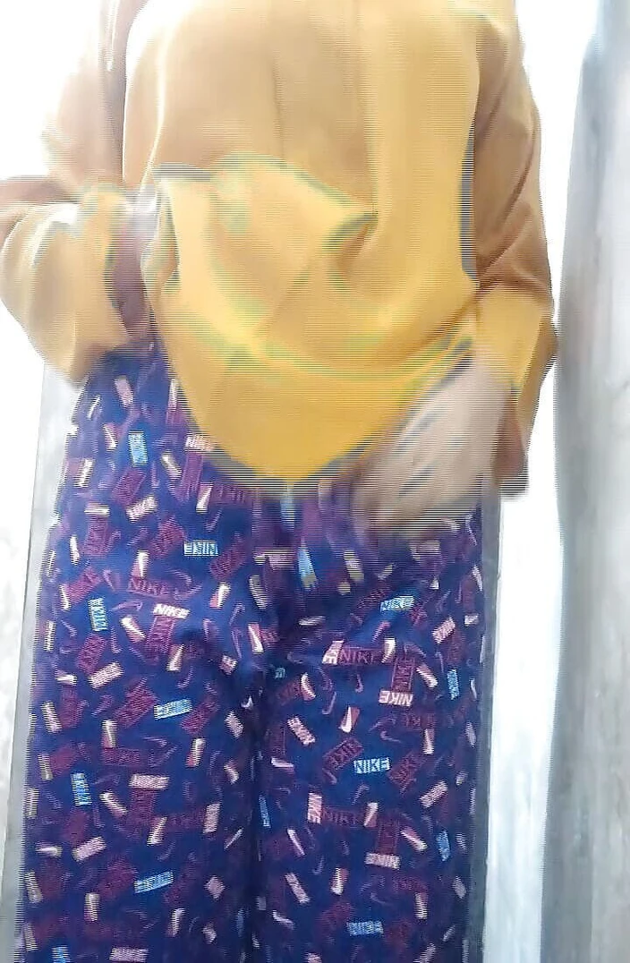 Riyathakur: Indian Teen Solo Body Show in Bathroom