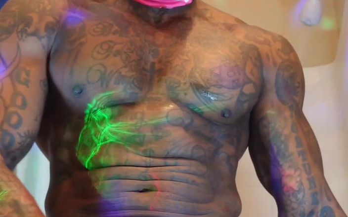 Hallelujah Johnson: 33 BBCザーメンコンパイルレギュラースピードとスローモーション