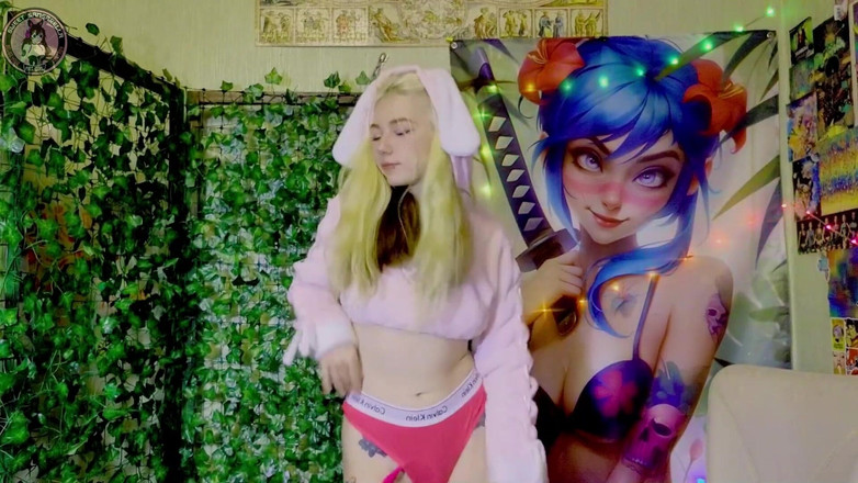 Sweet Sansarella: Kanindans och avsugning