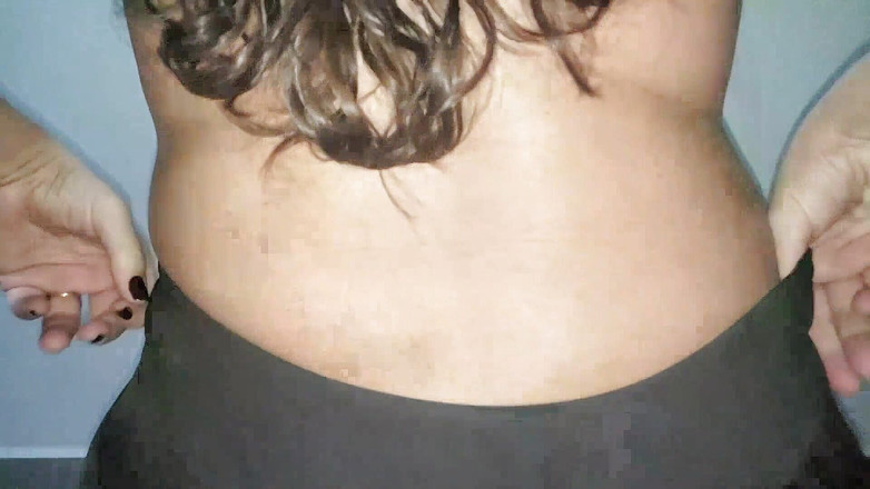 Minhaesposaparaoutro: Manželka svádí tanec se svým zadkem