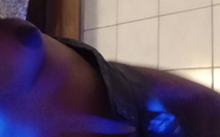 TS freaky MILF: Mijn tieten
