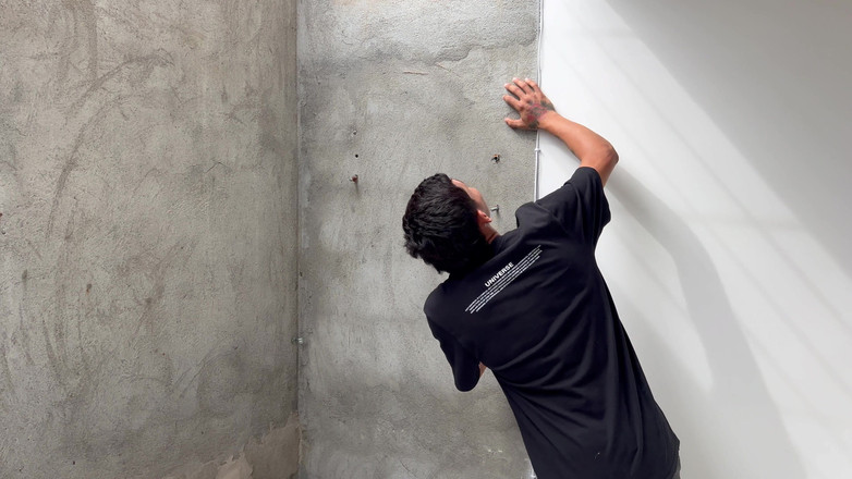 Hilary palvin: Přistihnu svou nevlastní sestru při masturbaci a ona mě požádá,...