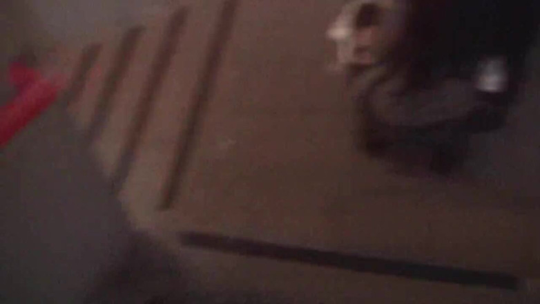 Party Jule: Fucked przez Bei Neighbour na klatce schodowej.