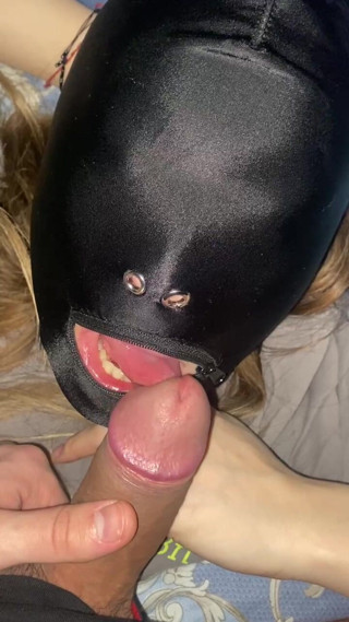 Cumqueen6914: 마스크를 쓰고 항문을 핥으며 발기한 것