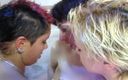 Showtime Official: Справжні лесбіянки, том 7 - повний фільм - італійське відео відновлене в hd