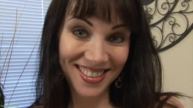 Karups Older Women: Rayveness