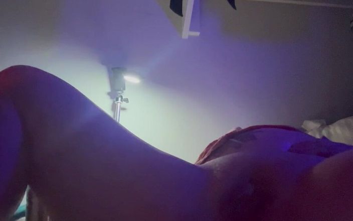 Bang bunker69: Fisting, squirting, muschi geblasen