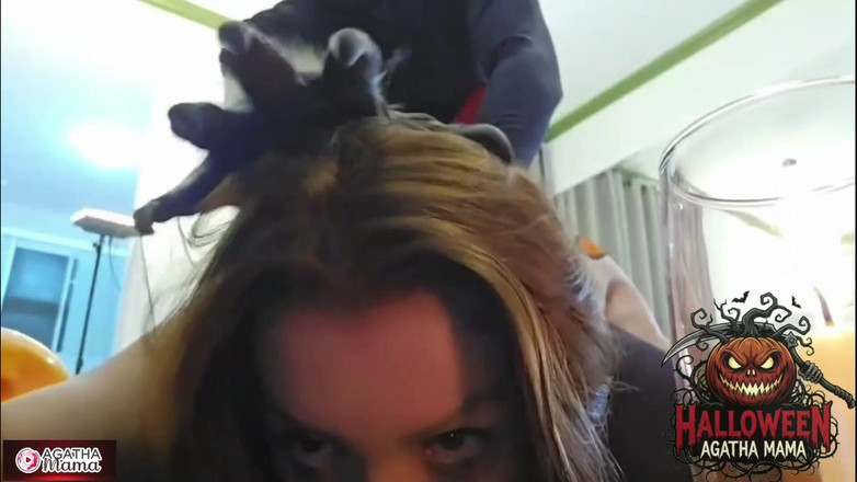 Agatha Mama: Agatha Mama Di BBC Sialan Seorang MILF Brasil Jack O'lantern...