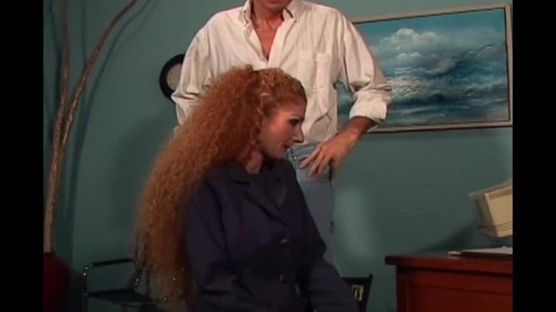 Vintage Usa: Une Pute Blonde Excitée À La Chatte Blonde Poilue Se Fait...