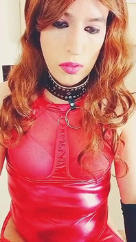 Tammysissy перед вебкамерой