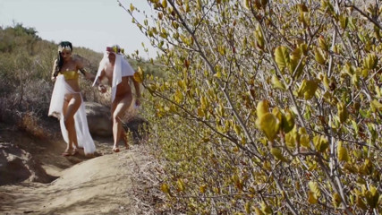 My Favorite Pornstars: Arab brunette with a nice ass wants to fuck outside