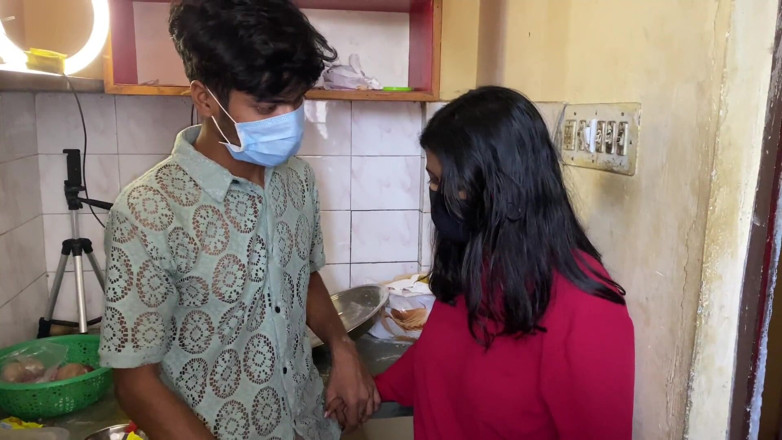 Indian Teen Girl's: Bhabhi India miang dikongkek keras oleh kawan suami