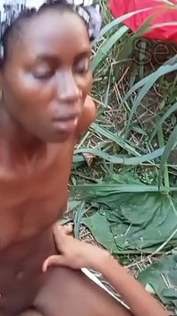 Calda anambra appena moglie con tette piccole scopata da jujuman