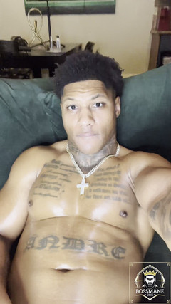 BossMane Dre: Ya के लिए मेरे लंड को मरोड़ना