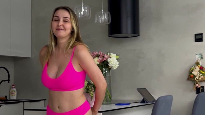Alina Rai: Šukám svoji macechu při hraní na schovávanou – zastav to! syn...