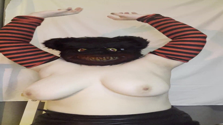 Bigtiddygoth: Halloweenské chvění koz