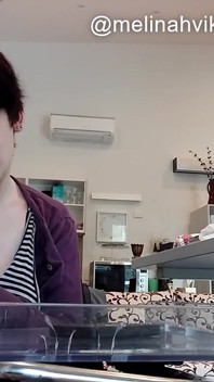 Wanking at Home with Mel