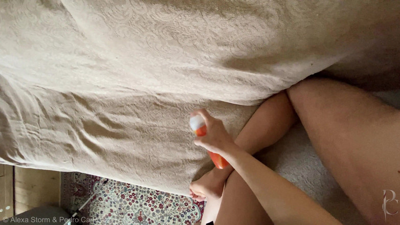 Pedro Carlostra: 새엄마와 섹스한 후 스트랩으로 지배되는 페드로 카를로스트라