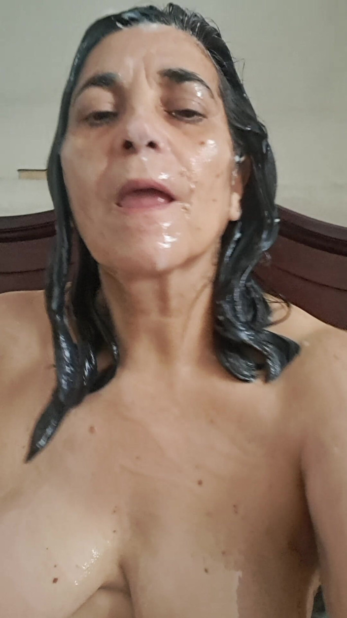 Mommy big hairy pussy: Whore Bathed in Lover's Milk