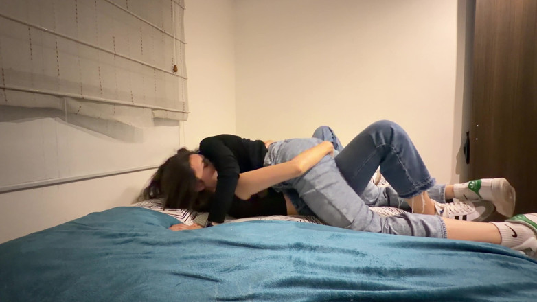 scarlettandc: Tu Joues Avec Mes Baskets
