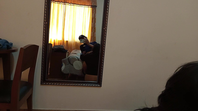Moo DBOXXX: 和我18岁的基督教朋友，我正在教她如何吮吸鸡巴，她很喜欢