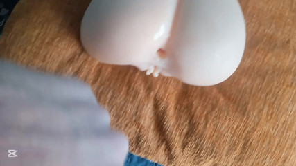 Hans dolan: Sex Dolls ve Asyalı boi