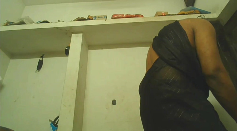 akhilzq: Indian Transgender Fingering Her Ass with Wearing Black Saree