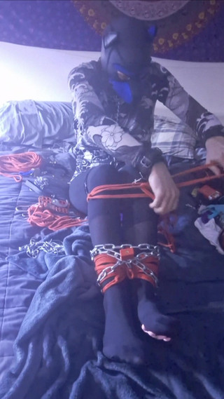 Robert48569: Kendi ip esaret zincirleri paw çorapları