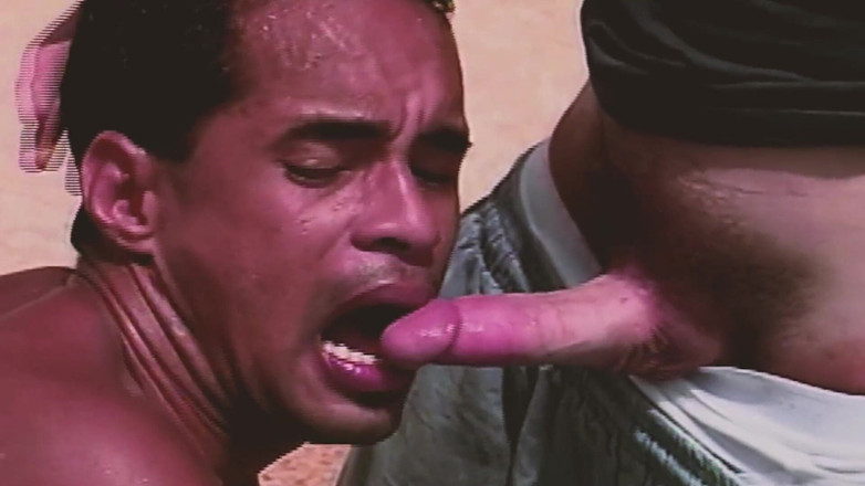 SEXUAL SIN GAY: 라틴계 친구와 수영장에서 4_gay 애널 쓰리섬