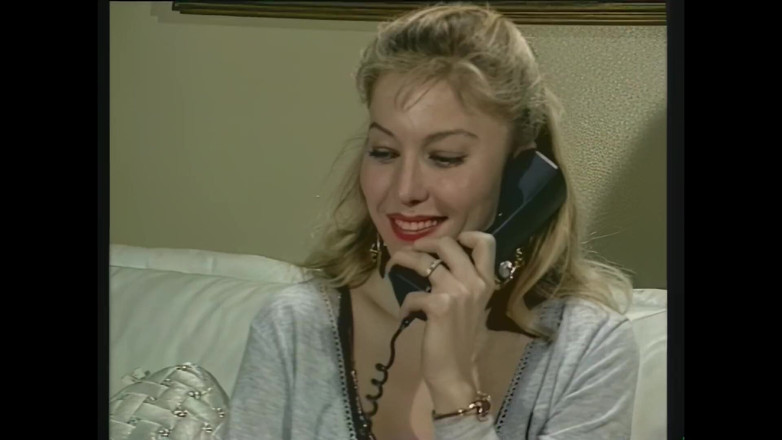 Vintage Megastore Full hd: Moana Pozzi špinavá coura jezdí na velkém ptákovi