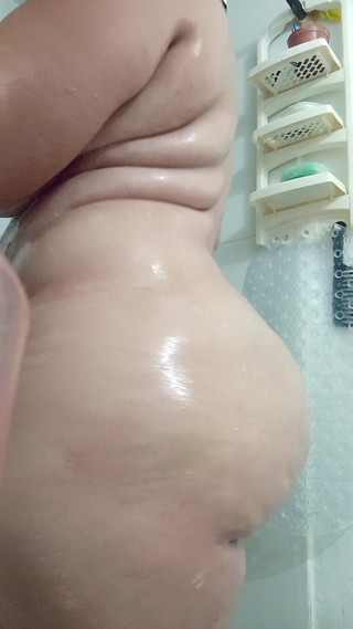 Jaky2023: 내 친구를 위해 맞춤 비디오를 만들었습니다.