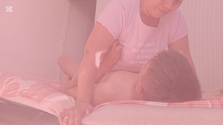 Valkyrie and Luigy Couple: Мінет зрілих