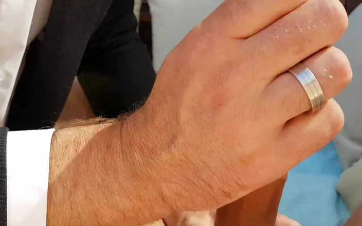 Double-Dutchies: Man in Suit - Backyard Suck and Cum