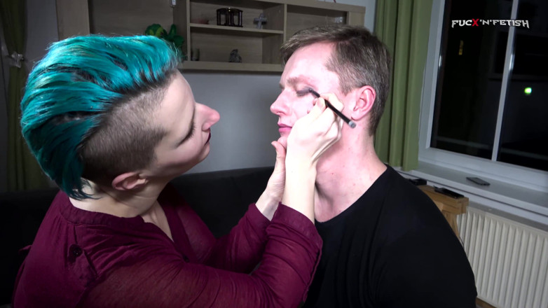 Fuck n Fetish: Nahoďte se pro moji sissy - fem dom