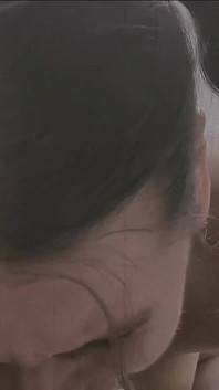 Sculacciate a mano, conteggio e scomposizione delle persone