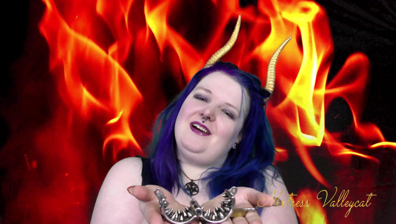 Mxtress Valleycat: Succubus Lets You Out of Chastity