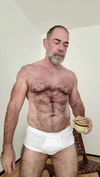 Sexy Hairy Muscle Bear