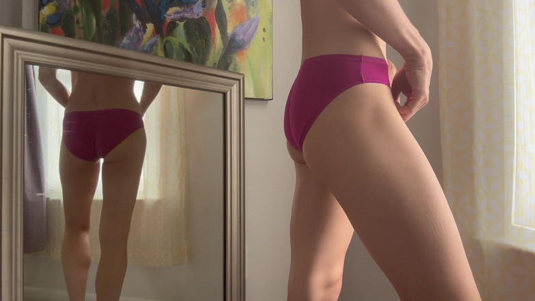 Ms_Emmy_Lynn: Probare: 11 chiloți cu prezervativ complet