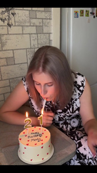 Smoking Before Cake